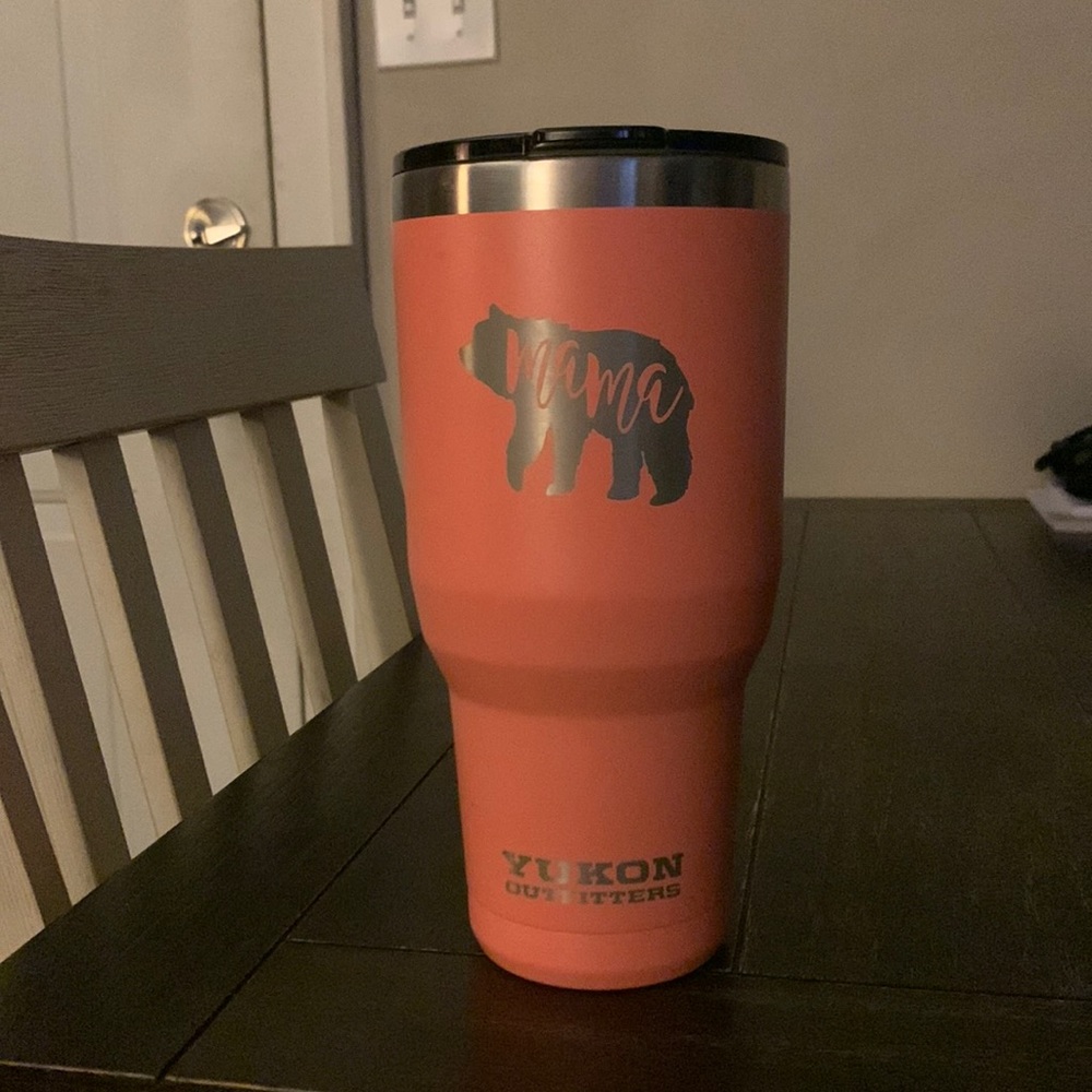 40 oz Yukon mama bear cup